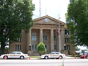 Das Montgomery County Courthouse in Troy, seit 1979 im NRHP gelistet[1]