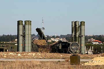 Two 5P85SM surface-to-air missile launchers and a 92Н6 radar guidance at Russia's Khmeimim airbase in Syria