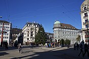 Zentralplatz in der Stadt Biel, geprägt von Gründerzeitarchitektur des späten 19. und frühen 20. Jahrhunderts