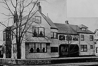 Mary Fiske Stoughton House, Cambridge, Massachusetts (1882–83), Henry Hobson Richardson, architect