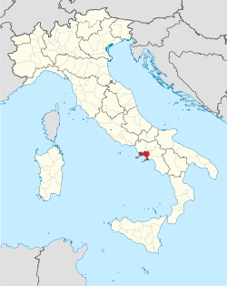 Map highlighting the location of Metropolitan City of Naples in Italy