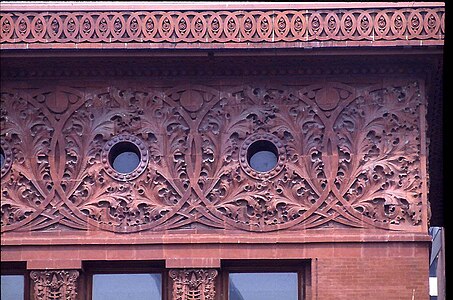 Windows of the Wainwright Building in St. Louis, Missouri, by Louis Sullivan (1891)