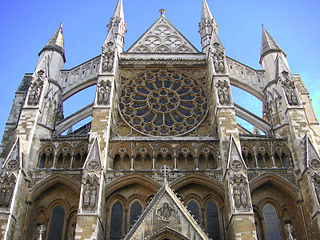The Gothic transept façade of Westminster Abbey (13th and 19th centuries) is decorated with layers of architectural details such as tracery, arcading and figurative carving.