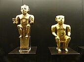 Two statues of caciques sitting on stools; Museum of the Americas (Madrid, Spain)