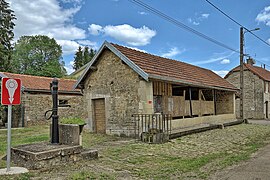 The wash house in Le Magnoray