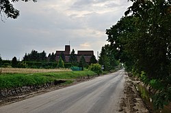 Road in Deszkowice, Pierwsze