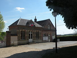 The town hall in Le Vaumain