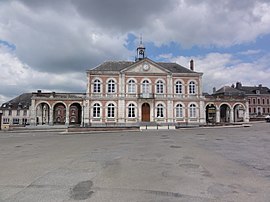 The town hall of Brunehamel