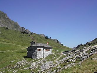Kapelle südlich der Passhöhe, Blick nach Norden