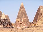 Pyramid of Tarekeniwal (middle)
