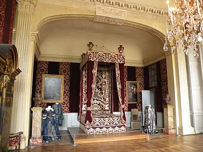 Bed alcove of the Chambre du Roi