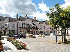 The town hall in Neuvy-sur-Loire