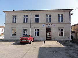 The town hall in Tilly-sur-Meuse