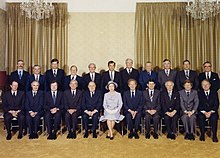 The Queen with 21 ministers seated for a photograph
