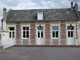 The town hall in Valescourt