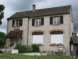 The town hall in La Genevraye
