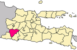 Location of Ponorogo Regency in East Java