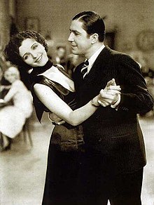 Mona Maris and Gardel in the film Cuesta Abajo (1934)