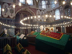 The tomb of Turhan Sultan is located near the Yeni Mosque in Eminönü, Istanbul.