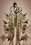 The Snakes brooch; by René Lalique; gold and enamel; Calouste Gulbenkian Museum