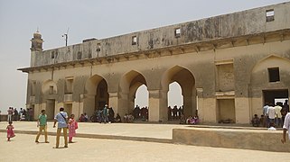 Baradari fort
