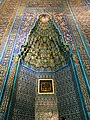 Green Mosque: mihrab and tile decoration