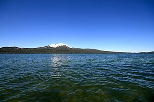 Diamond Lake and Mount Bailey