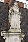 Statue of Queen Anne