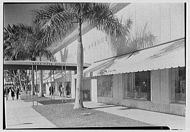 SFA Miami Beach on Lincoln Road in 1940 (now closed)