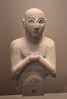 Statue of Satam, grandson of Lugal-kisal-si. Louvre Museum