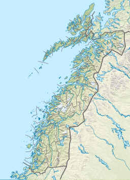 Langvatnet is located in Nordland