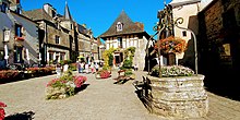 The Well Square in Rochefort-en-Terre