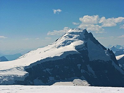 28. Mount Columbia on the British Columbia border is the highest summit of Alberta.