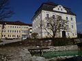 Schloss Mistelbach: Teichanlage vor dem Schloss