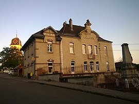 The town hall in Vellexon-Queutrey-et-Vaudey