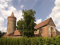 Mittelalterliche Höhenburg in Burg Stargard