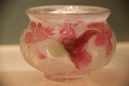 Begonia Rose cup by Émile Gallé (1894). Glass marquetry and engraving, overlays applied to surface.