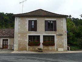 The town hall in Saint-Hilaire-d'Estissac