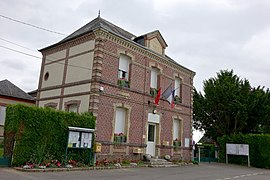 The town hall in Saint-Paul-de-Fourques