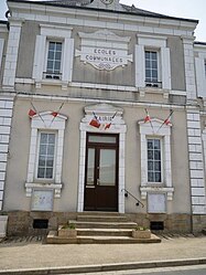 The town hall in Mouhet