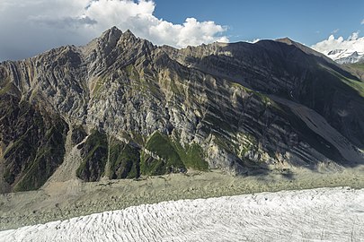 Donoho Peak's east aspect above Root Glacier