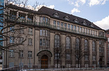 Gebäude des Schiller-Gymnasiums in der Schillerstraße