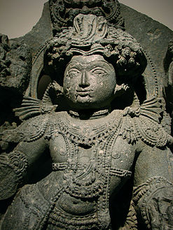 Bhairava, Inkarnation von Shiva. 13. Jahr.Karnataka, Hoysala-Epoche, Grünschiefer. Indien.