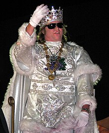 Kilmer wearing an elaborate king outfit, covered in foil