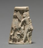 Decorative plaque which depicts a fighting of man and griffin; 900–800 BC; Nimrud ivories; Cleveland Museum of Art (Ohio, US)