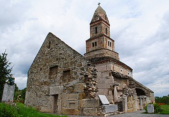 Densuș Church, Densuș, 13th century, unknown architect[2]