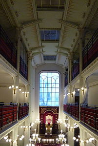 Interior of the Synagogue on Rue Pavée, by Hector Guimard, with its discreet Art Nouveau detail (1913)