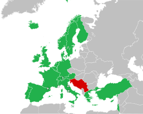 Map of countries in Europe, North Africa and Western Asia showing boundaries in 1992; contest participants in 1992 are coloured in green, with Yugoslavia coloured in red.