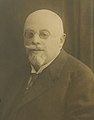 Max Engel von Cserkut (auch Max von Engel; * 5. November 1857 in Pécs, Ungarn; † 3. März 1933 in Rom (Autounfall)). Gründete 1907 in Budapest die Europäische Güter- und Reisegepäck- versicherungs-Gesellschaft, die heutige ERV.