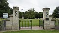 Eingang zum Soldatenfriedhof